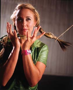 leah lail 2.JPG (17037 bytes)